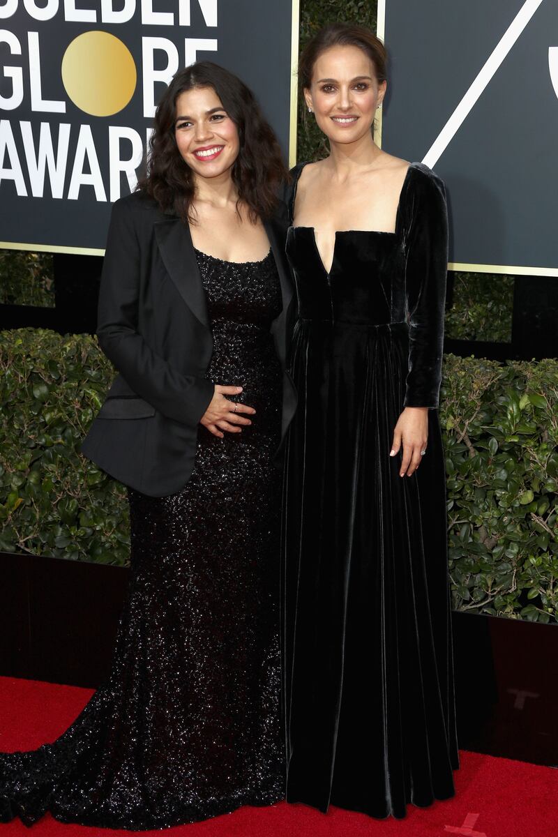 Golden Globe 2018, star in nero sul red carpet 7