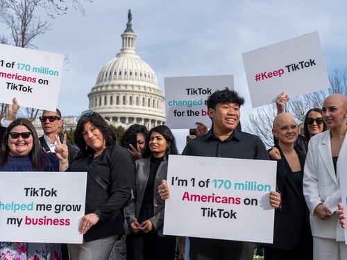 "Fai sentire la tua voce". La Cina fomenta la protesta dei tiktoker contro il Congresso Usa