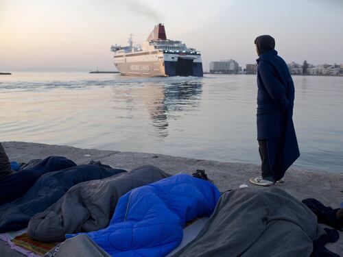 La Marina ci riempie di migranti. Scipparli alla Libia porta miliardi