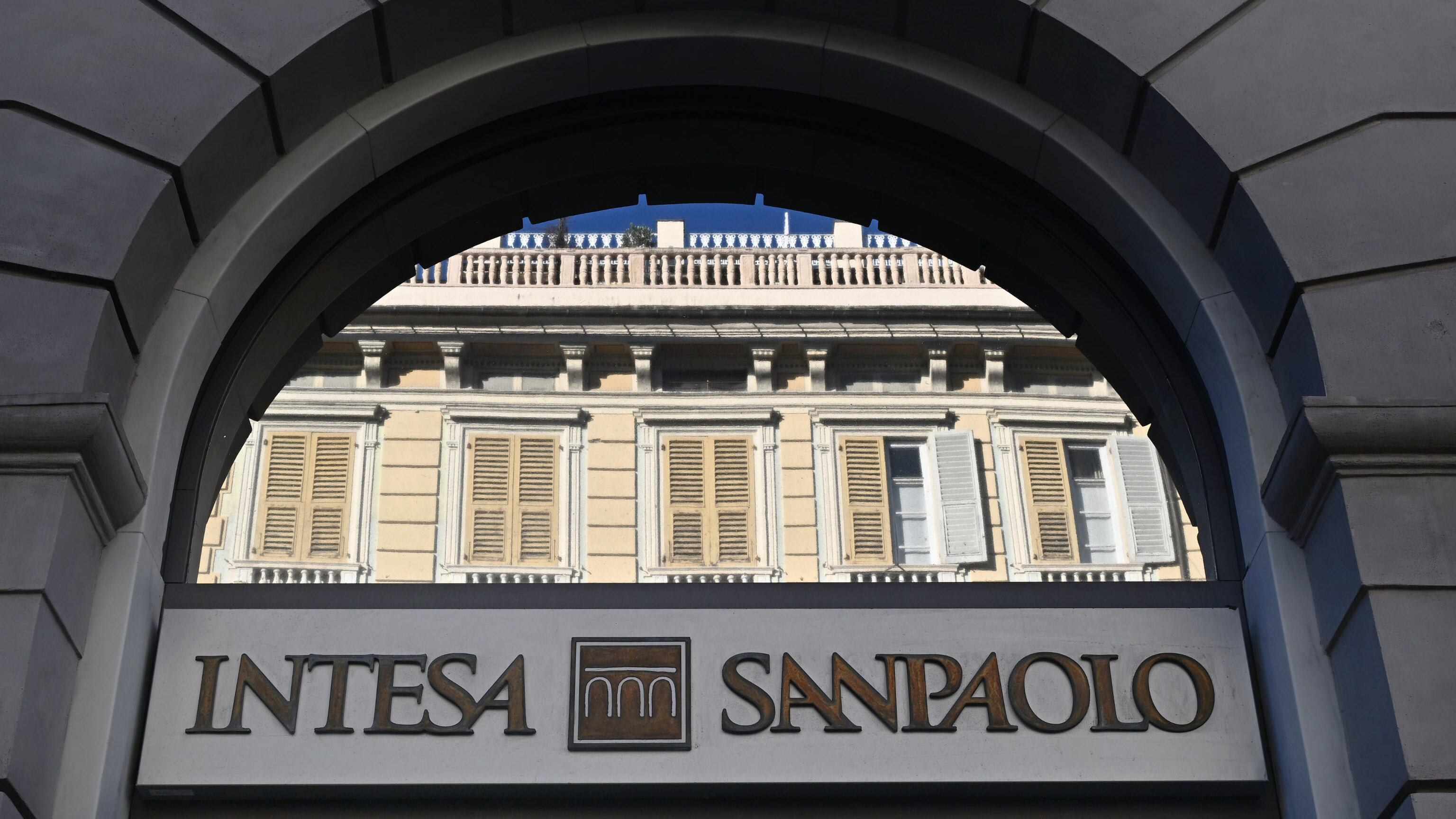 Intesa Sanpaolo: Paola Angeletti lascia la posizione di Chief Sustainability Officer