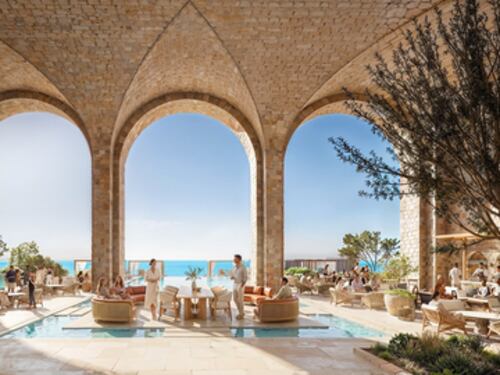 Modon Holding e Nammos Hotels & Resorts inaugurano il Nammos Ras El Hekma sulla costa settentrionale dell'Egitto