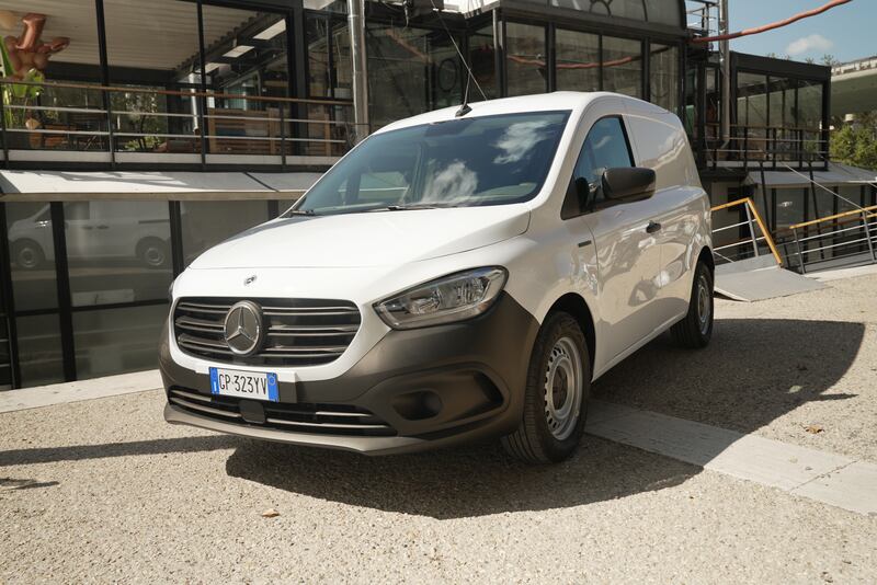 Mercedes-Benz eCitan, guarda la gallery 5