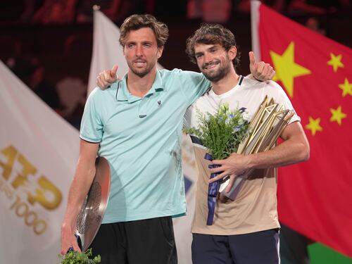 Il tennis scopre il Libro Cuore nel Masters delle lacrime