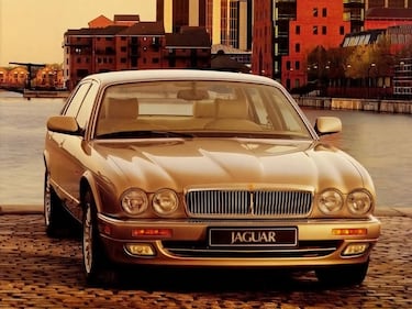 Jaguar XJ (X350),  guarda tutte le foto 4