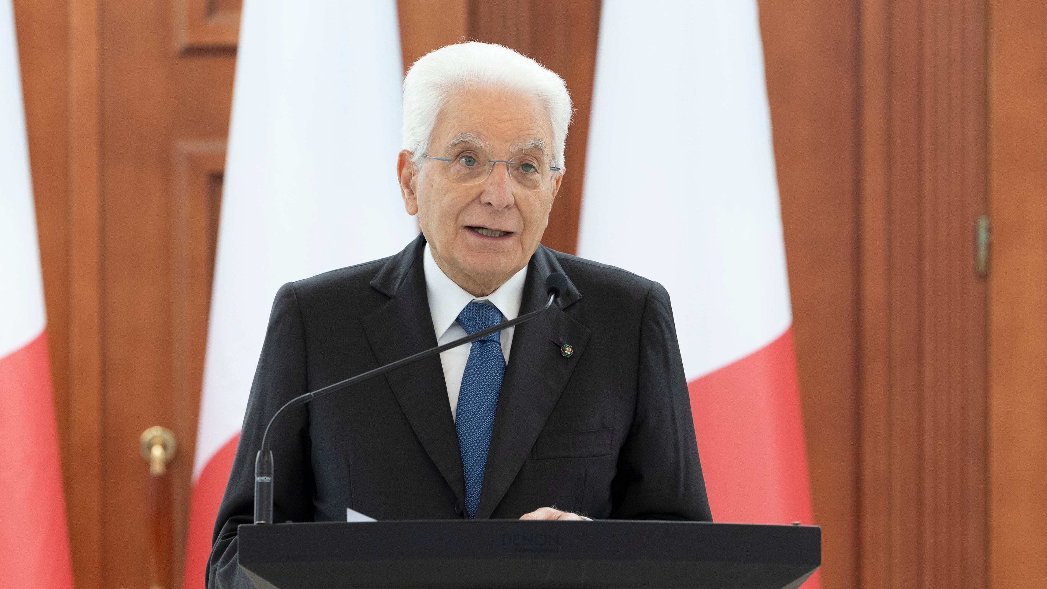 Il monito di Mattarella: “Garantire la stabilità dei mercati è fondamentale”