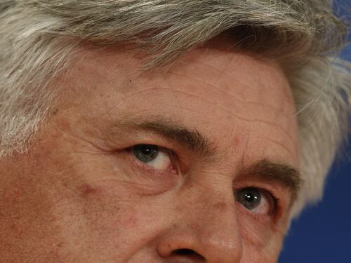 Ancelotti difende Sacchi: "Molti nemici, molto onore". Il web lo lincia: "Fascista"