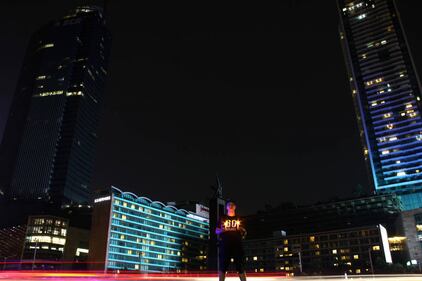 Earth Hour, la Terra si spegne per un'ora 11