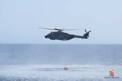 Naufragio a largo della Libia: a bordo 500 persone 9