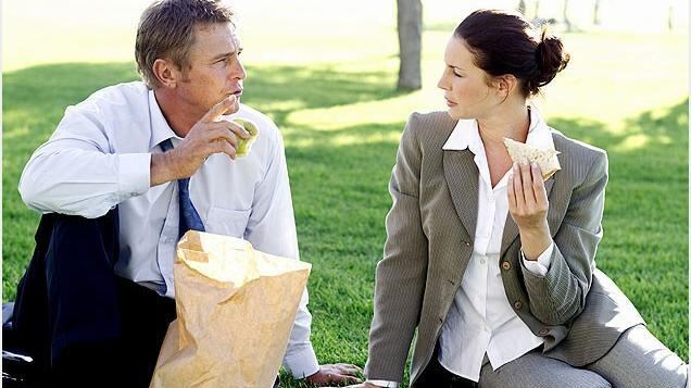 La crisi mette il pranzo nel sacco Uno su quattro si butta sul pic-nic