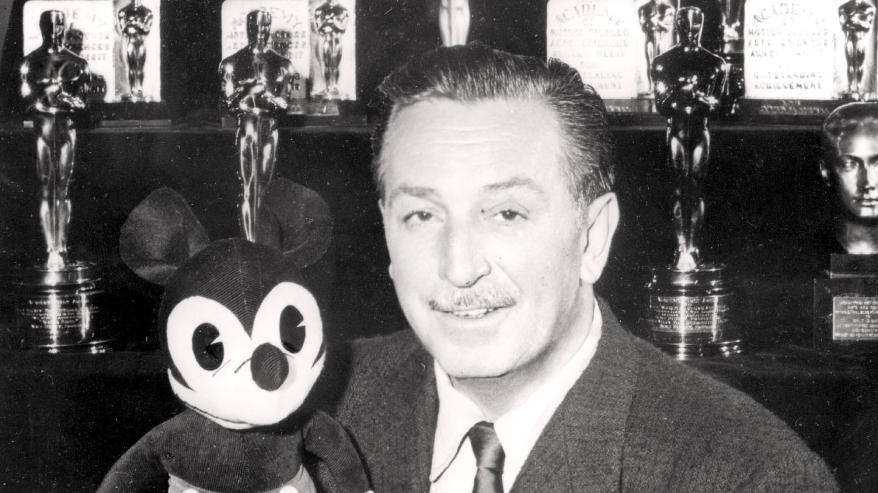 Viaggi, bagni di folla, fumetti Il Disney amante dell'Italia