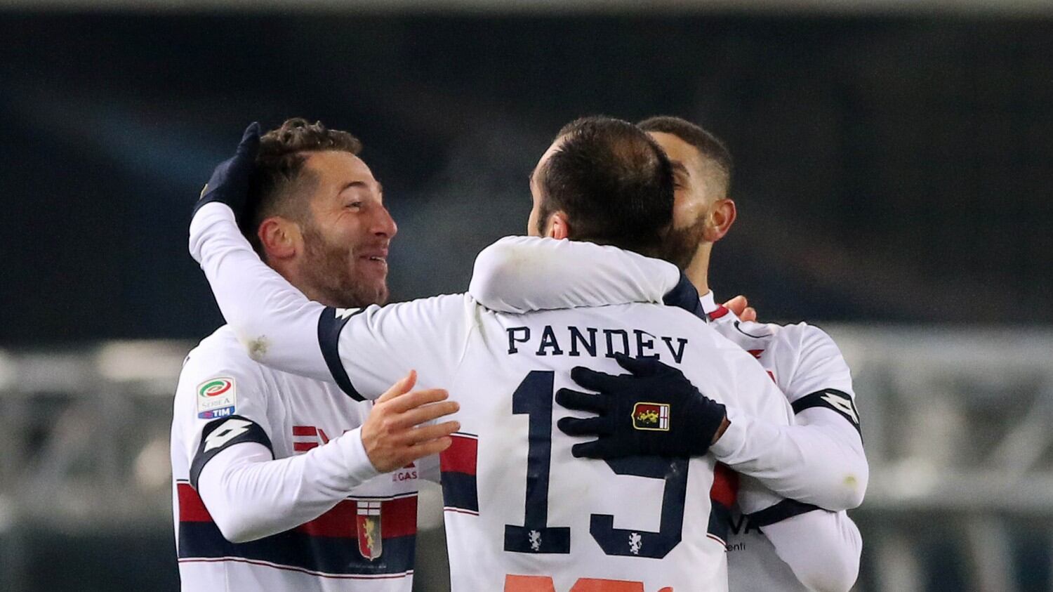 Genoa corsaro al Bentegodi: Pandev firma l'1-0 sul Verona