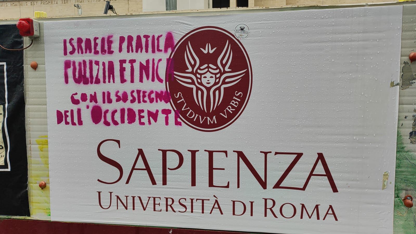 “Fuori Israele”. Anche alla Sapienza l’odio dei collettivi: tensioni all’università