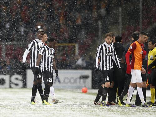 Juve, vince la neve. Dalla bolgia alla bufera