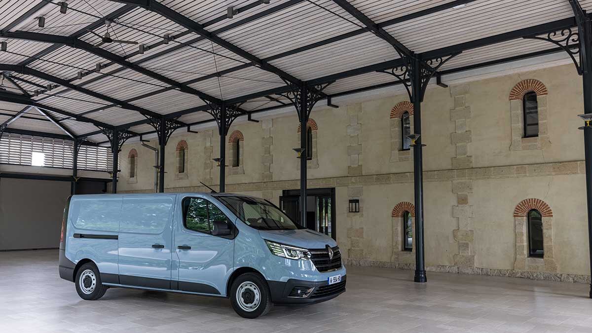 Nuovo Renault Trafic Van E-Tech Electric: tanta autonomia e capacità di carico