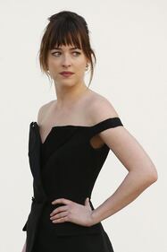 Dakota Johnson, la Mostra del Cinema di Venezia ha già la sua regina 7