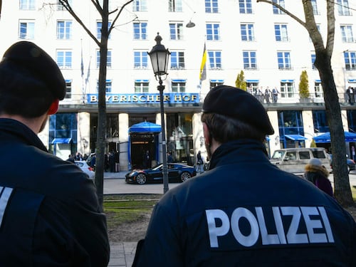 "Erano militari". Le rivelazioni sui due ucraini assassinati in Germania