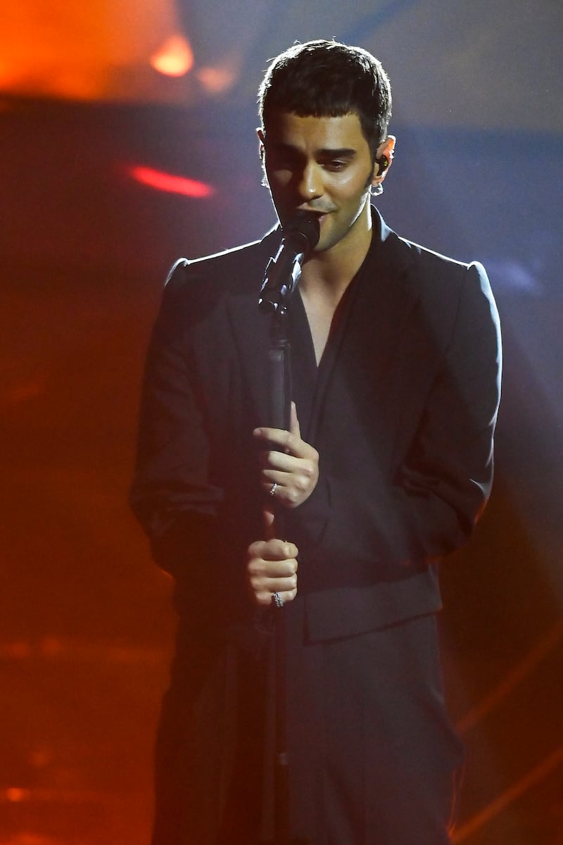 Sanremo 2024: ecco il look della prima serata del Festival da Maninni 4