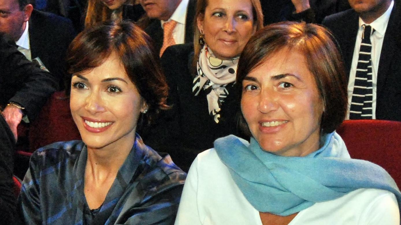 Gli azzurri sfidano la Merkel: "L'Italia non si tocca"