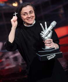 La fede, la tv, l'amore: la trasformazione di suor Cristina Scuccia