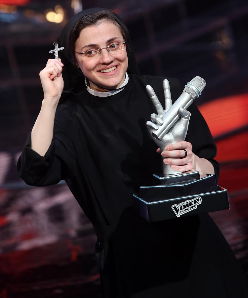 La fede, la tv, l'amore: la trasformazione di suor Cristina Scuccia