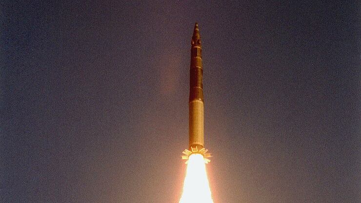 Russia, nella notte lanciato missile balistico intercontinentale