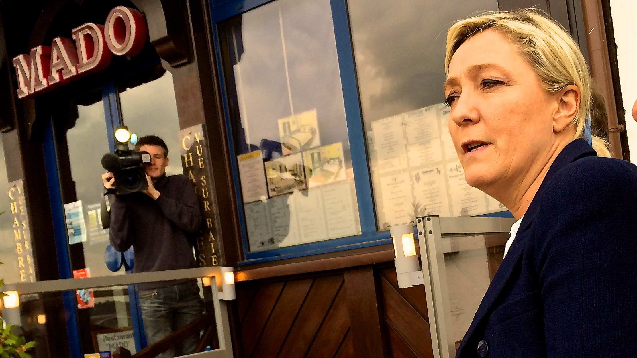 Marine Le Pen, paladina anti euro: "Beppe Grillo? È un opportunista"