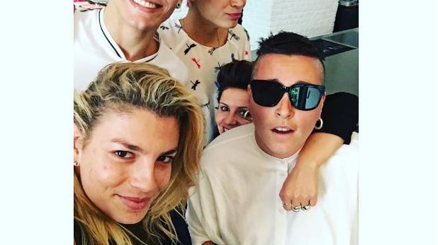 Emma Marrone litiga con i fan per una foto su Instagram: scoppia la polemica