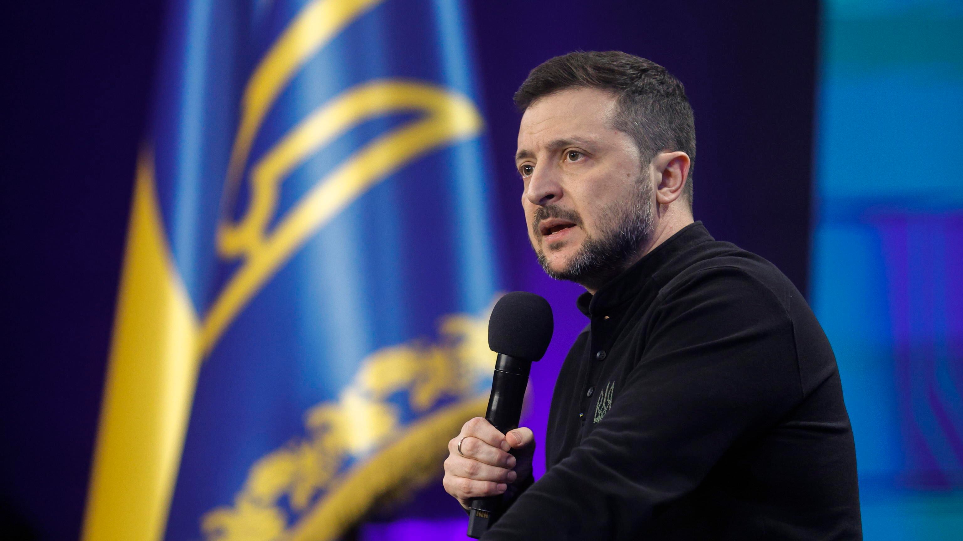 "L'Ucraina è pronta a uno scambio di prigionieri": le condizioni di Zelensky per la pace