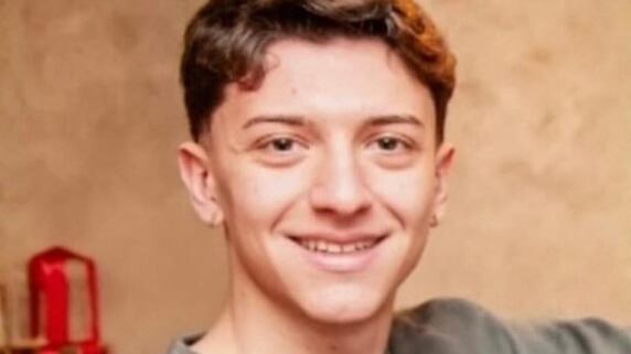 Il 16enne promessa del calcio travolto mentre attraversava la strada: morto Mattia Rizzetti