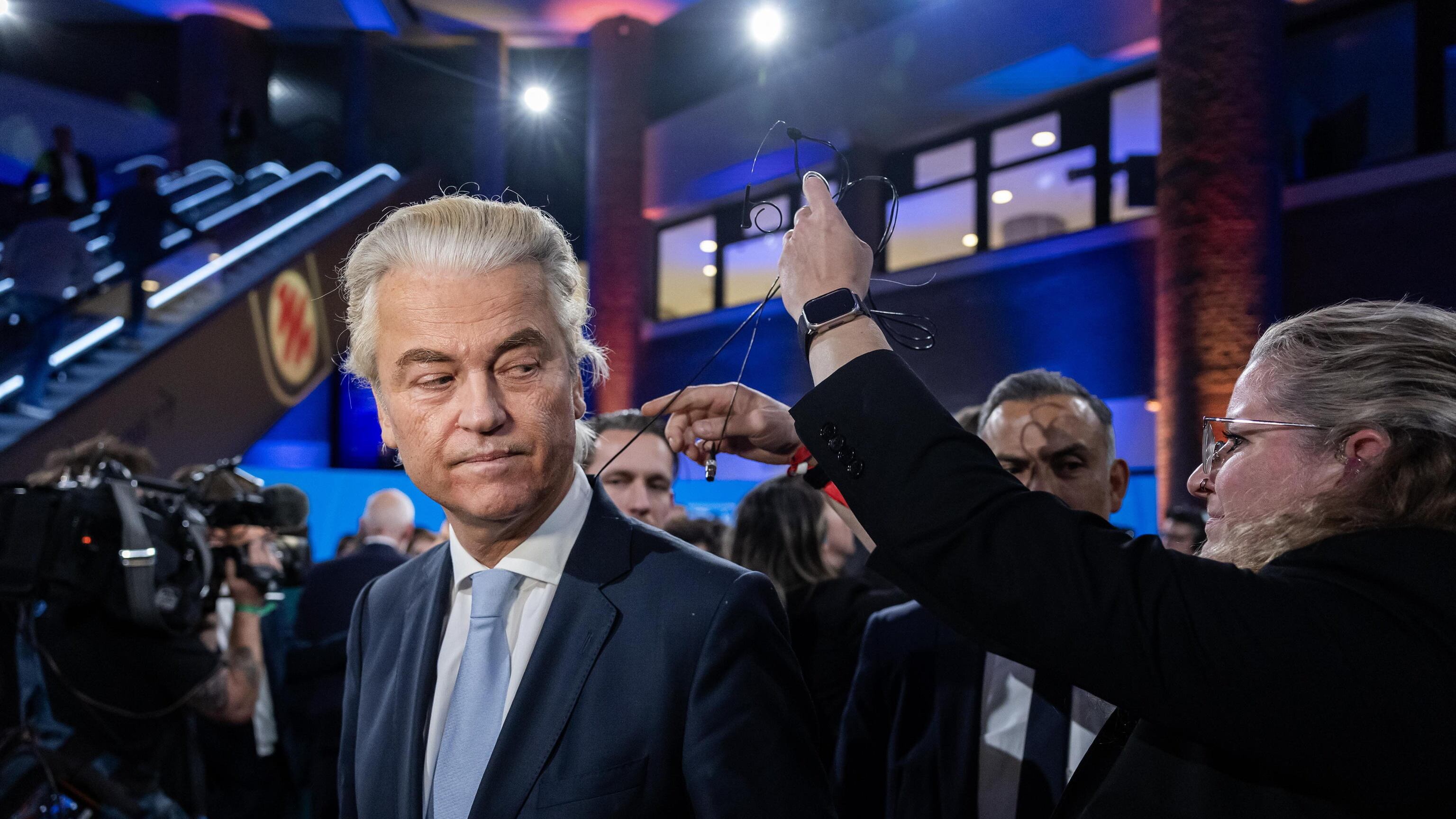 Wilders contro tutti. Rebus maggioranza (e rischio di stallo)