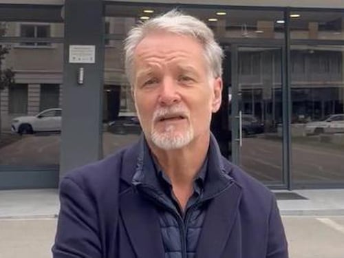 Il giallo del reporter di guerra. "L'ha ucciso il figlio 19enne"