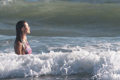 Dayane Mello hot, lato b da urlo in vacanza 40