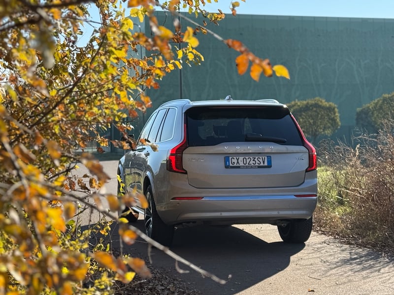 Volvo XC90: la gallery del nuovo SUV premium svedese, che comfort 2