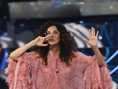 "Mondo a misura di uomo bianco etero...": la lezione politicamente corretta di Mannino a Sanremo