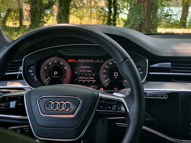 Audi A8 60 TFSI e, guarda la gallery  20