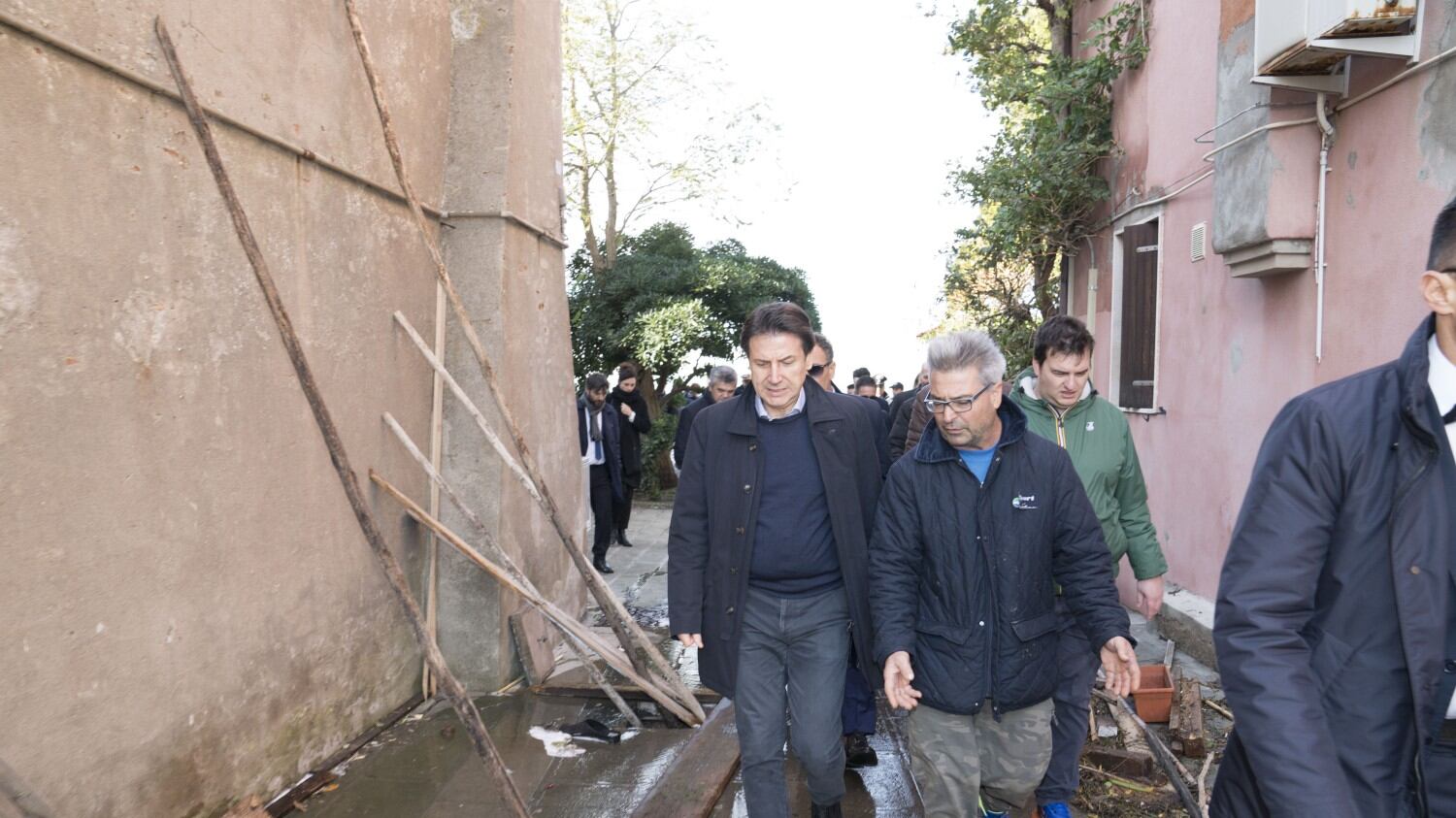 Venezia, Conte promette soldi. Spitz commissaria del Mose