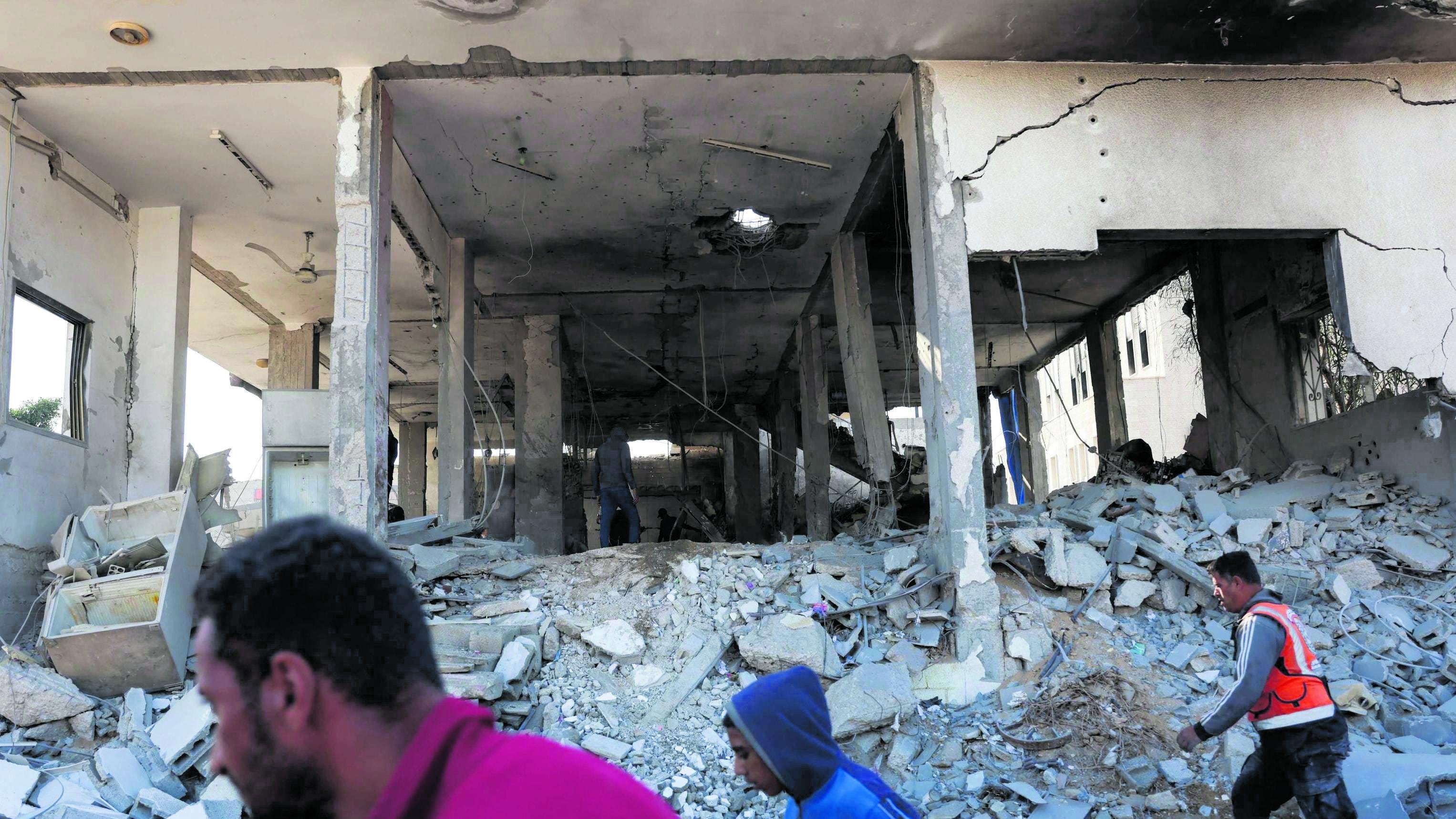 Gaza, vittime tra i profughi. Ma uccisi anche due capi Hamas