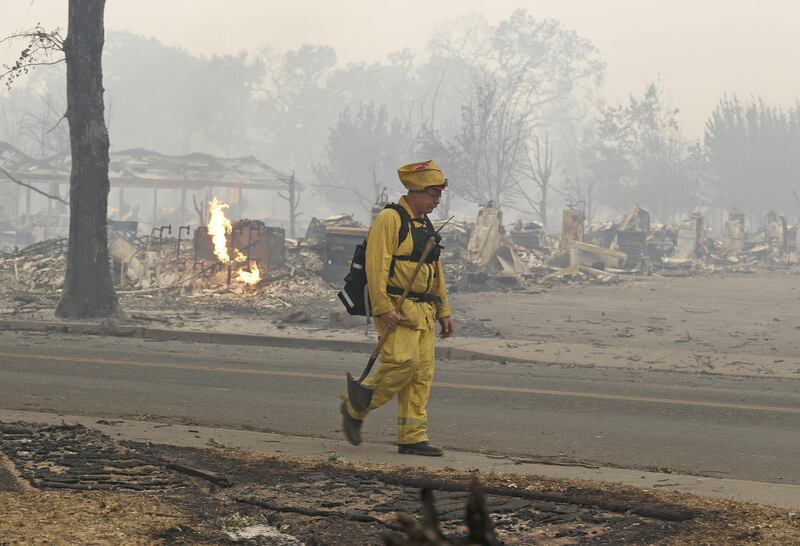 California divorata dalle fiamme. 400 case distrutte 19