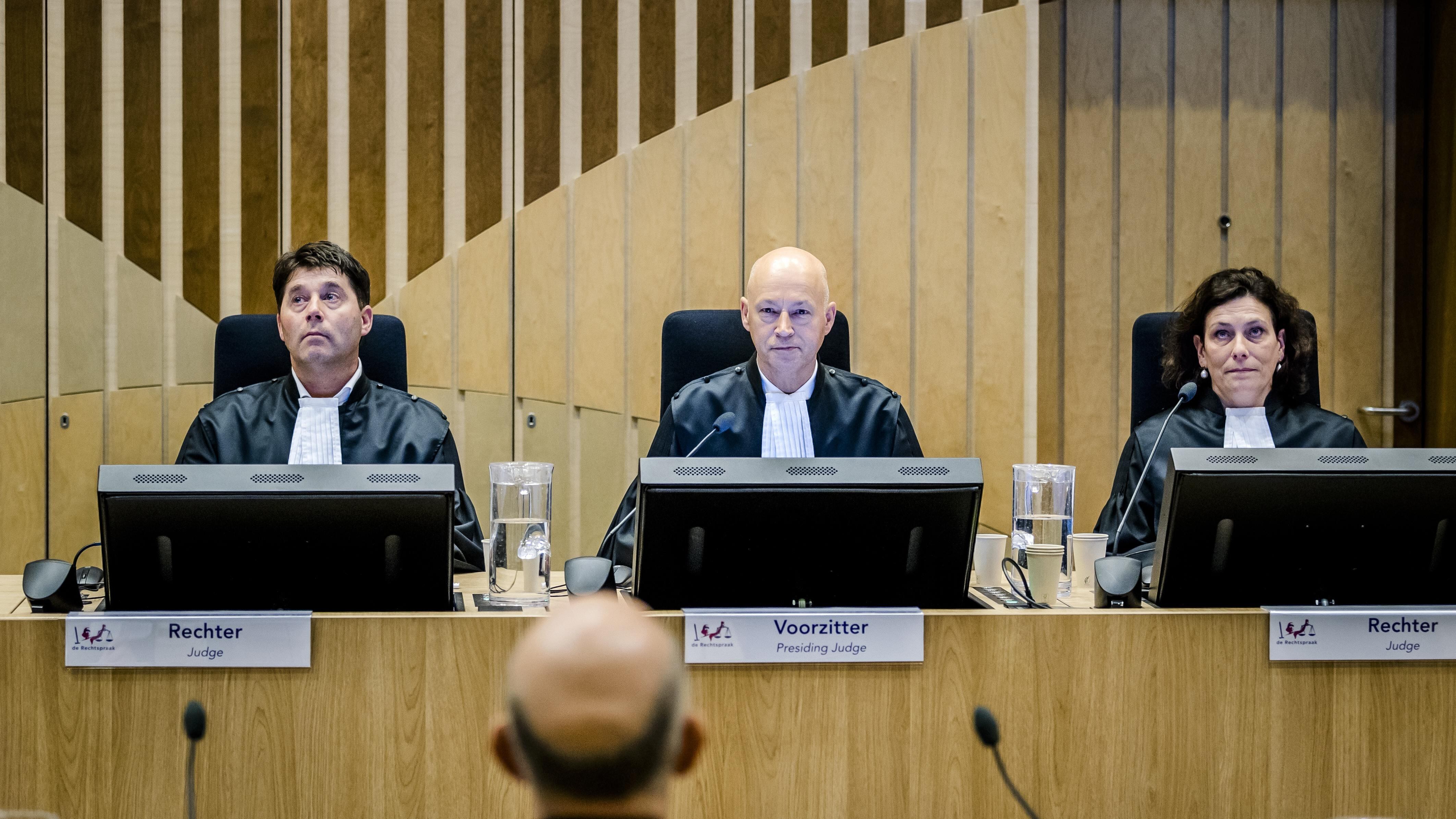 "Abbattuto dai filorussi". E in Olanda scattano le condanne per il volo MH17