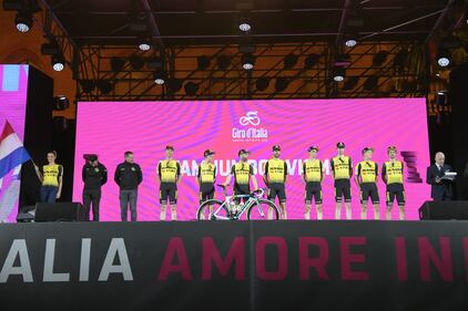 La presentazione delle squadre del Giro d'Italia 1