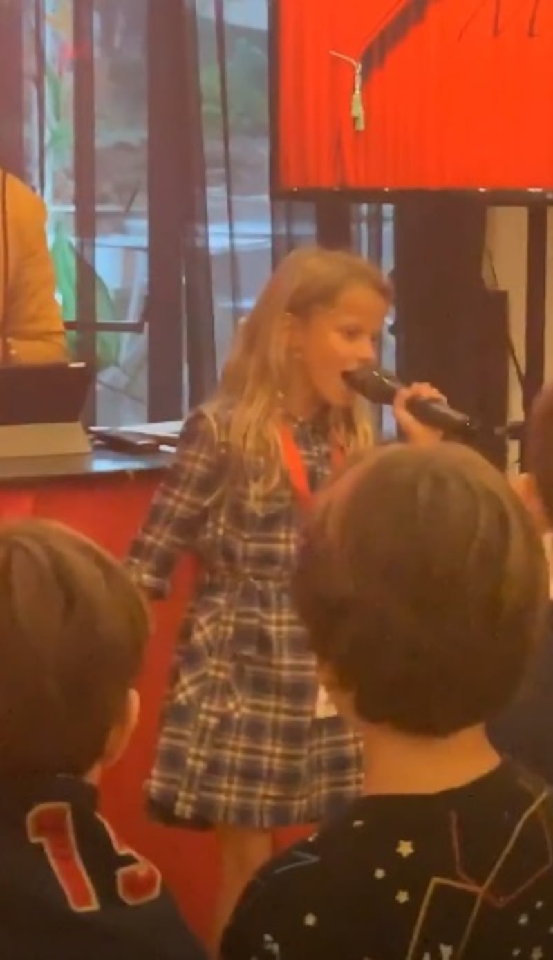 Alessia Marcuzzi, che film la festa per gli 8 anni di Mia 4