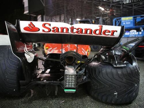 Ferrari, corsa contro il tempo per riparare il propulsore