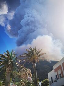 Stromboli, eruzione sull'isola 5