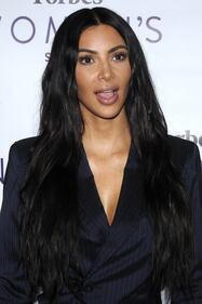 Kim Kardashian sexy, parla per le donne 10