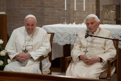 La vita pubblica di papa Benedetto XVI 5