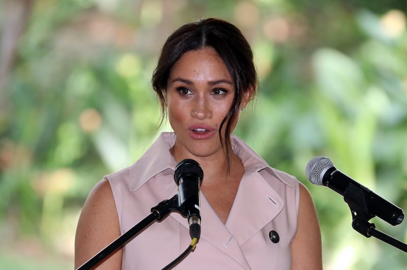 Meghan Markle in Africa: le foto della duchessa 2