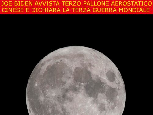 La satira del giorno. Biden avvista terzo pallone