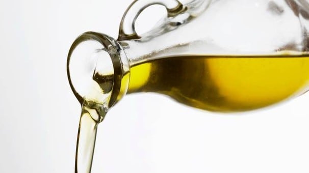 Dieci cose da sapere per comprare l'olio senza commettere errori
