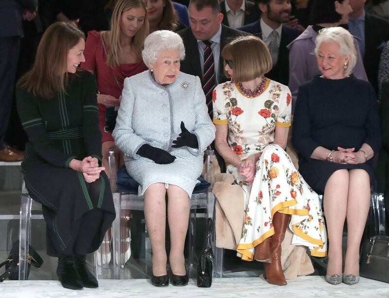La Regina Elisabetta alla Fashion Week 5
