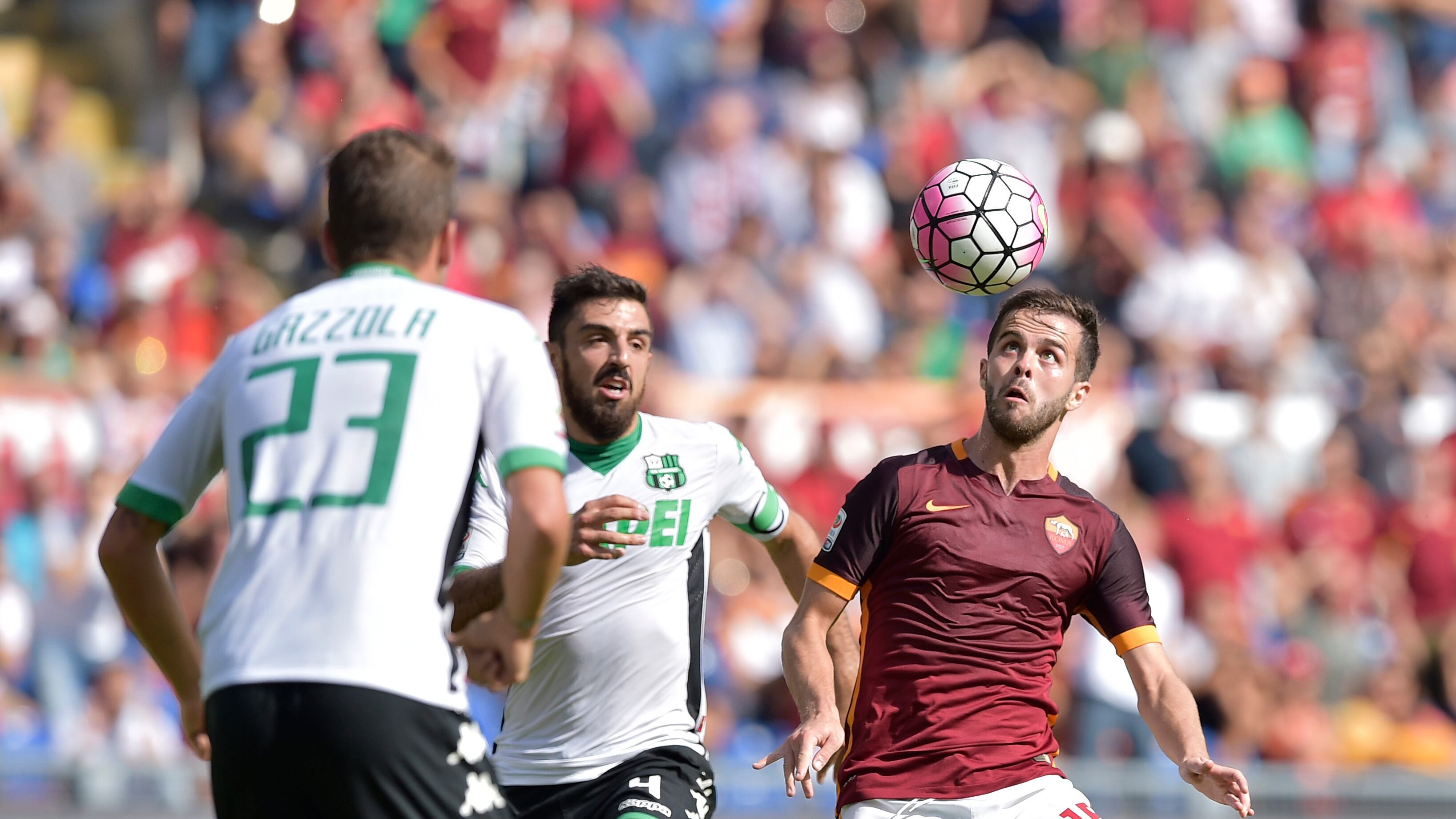 Totti fa 300, ma Roma-Sassuolo finisce 2 a 2